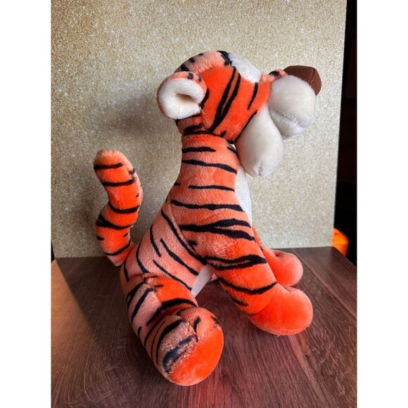 🐯 Vintage Disney Tigger Plush – Disneyland / Walt Disney World – Made in Korea - Picture 4 of 9
